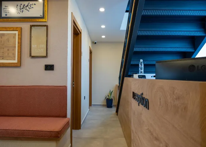 Alojamento de Acomodação e Pequeno-almoço Uva 4*