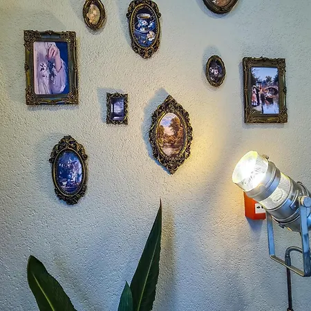 Uva ベッド・アンド・ブレックファスト フェティエ