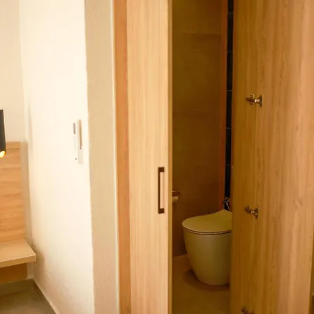 Uva Bed & Breakfast 4*